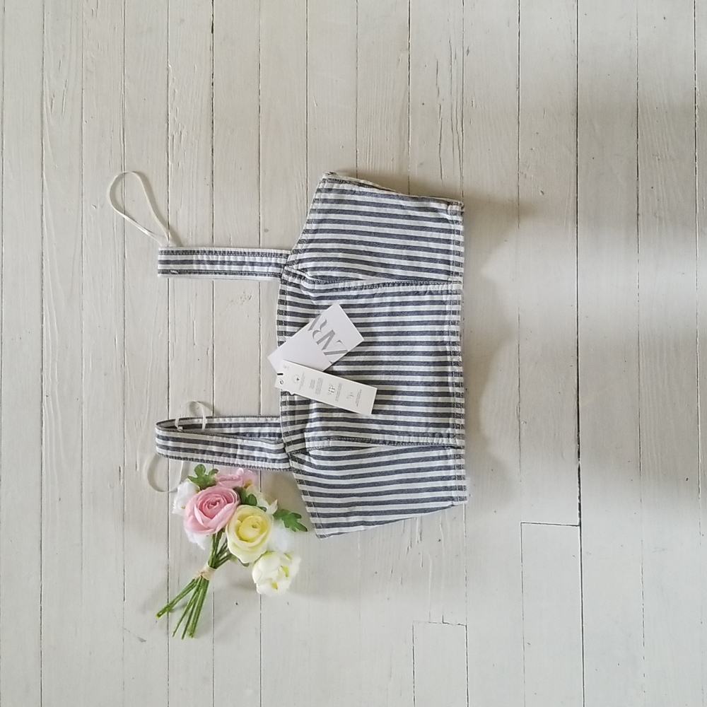 Zara Gray and White Striped Crop Top